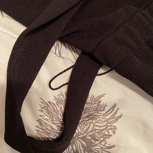 2for $20: Banana Republic LBD 🖤 - Picture 7 of 12